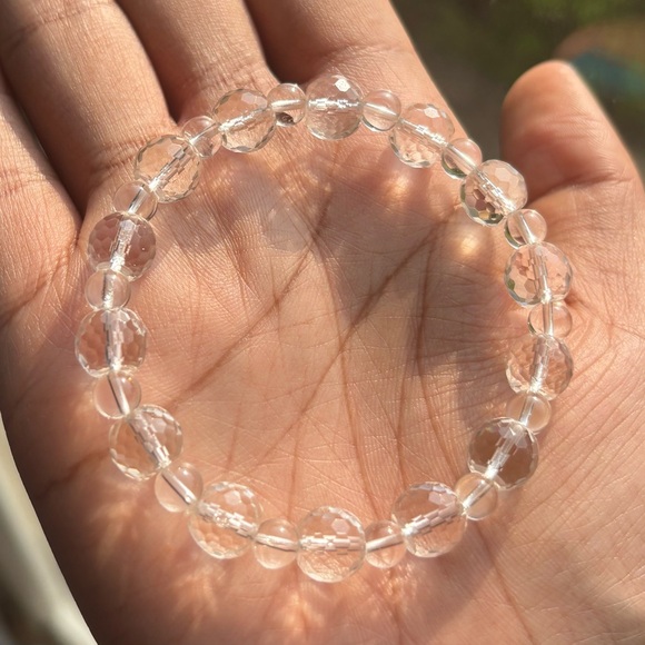 HQ Faceted Clear Quartz Crystal Bracelet 9mm - Picture 1 of 5